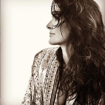 Angie Harmon - Nude and Event Awards Collection in angie_harmonfan_2978534928614972182_46375958150.jpg - hidden celebrity photo